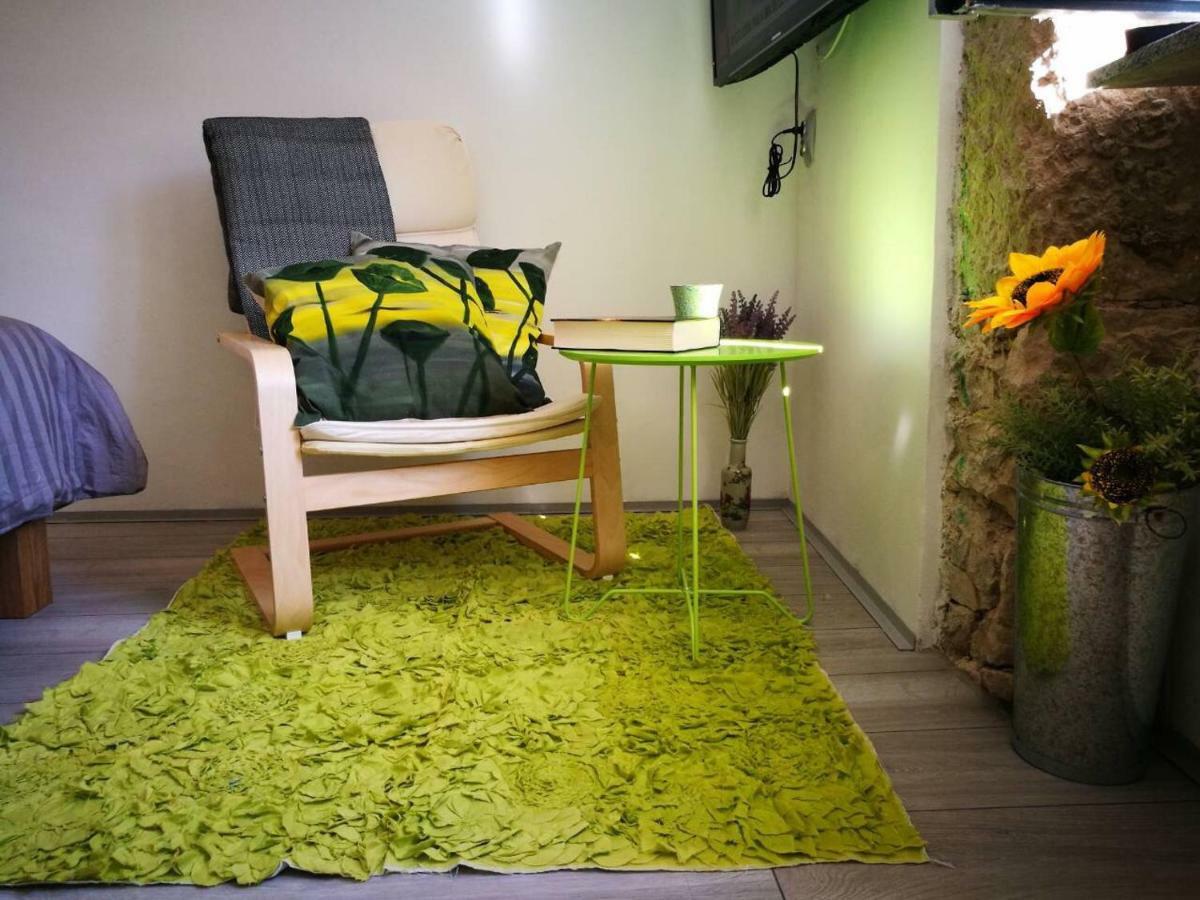 Cres Art Studio Lime Apartment Εξωτερικό φωτογραφία