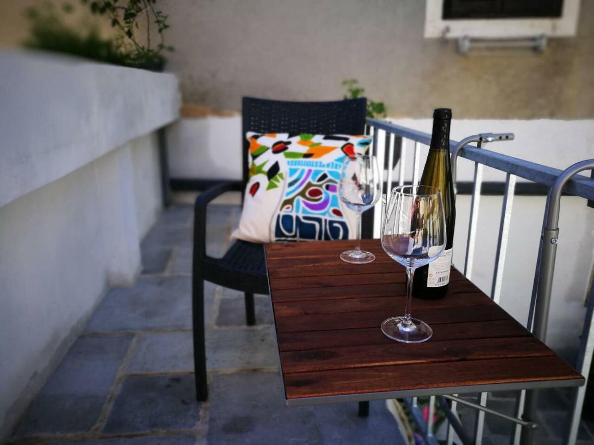 Cres Art Studio Lime Apartment Εξωτερικό φωτογραφία